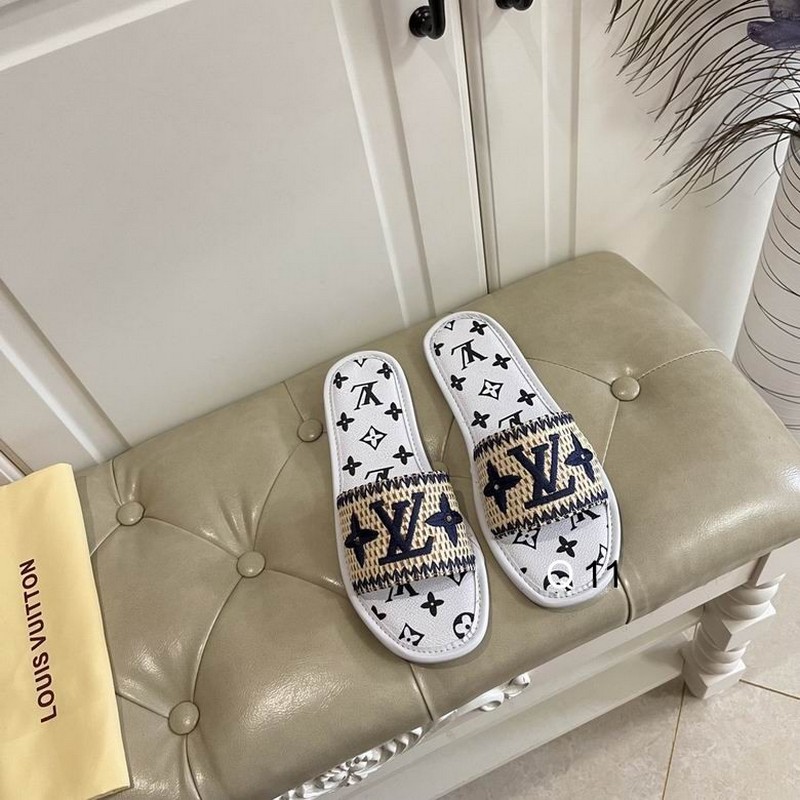 LV Women's Slippers 273